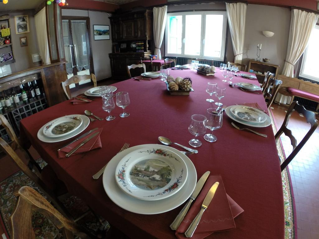 Mouli Del Riu Bed & Breakfast แซงต์-ปิแอร์-เดลส์-ฟอร์กาต์ ภายนอก รูปภาพ